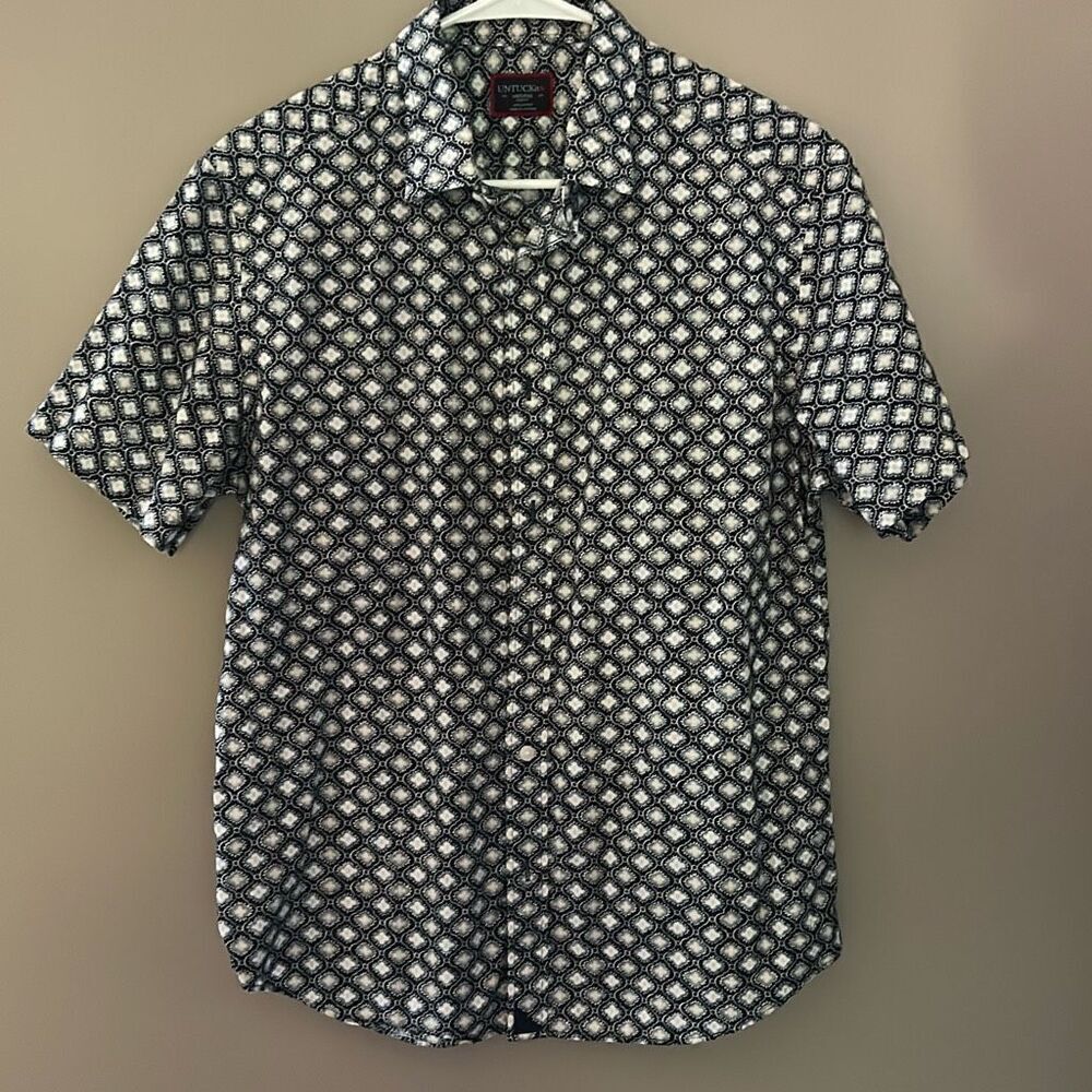 UNTUCKIT Men’s Medium Larz Slim Fit Blue Button Down Shirt 41056